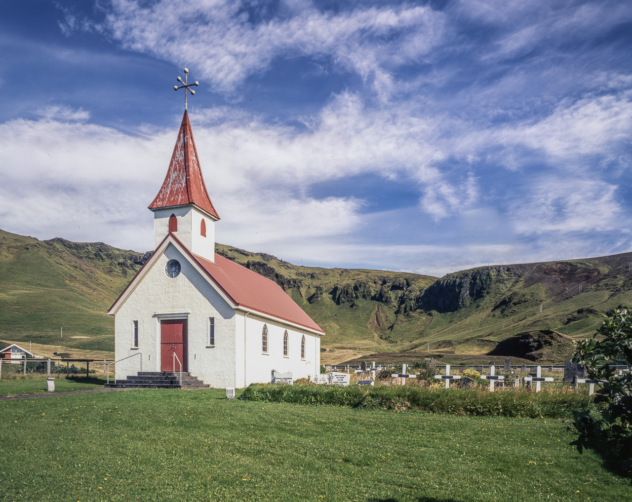 #2 a small church near Vík. Überall ne Kerk.