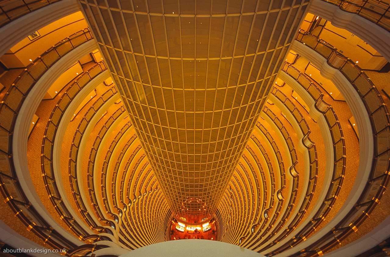 #15 120 Stockwerke hoch