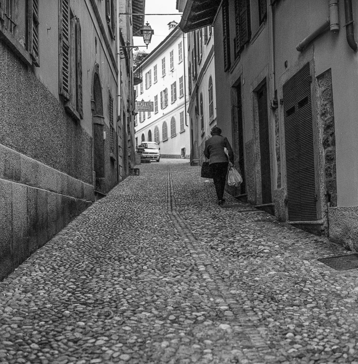 #14 walkway in Menaggio