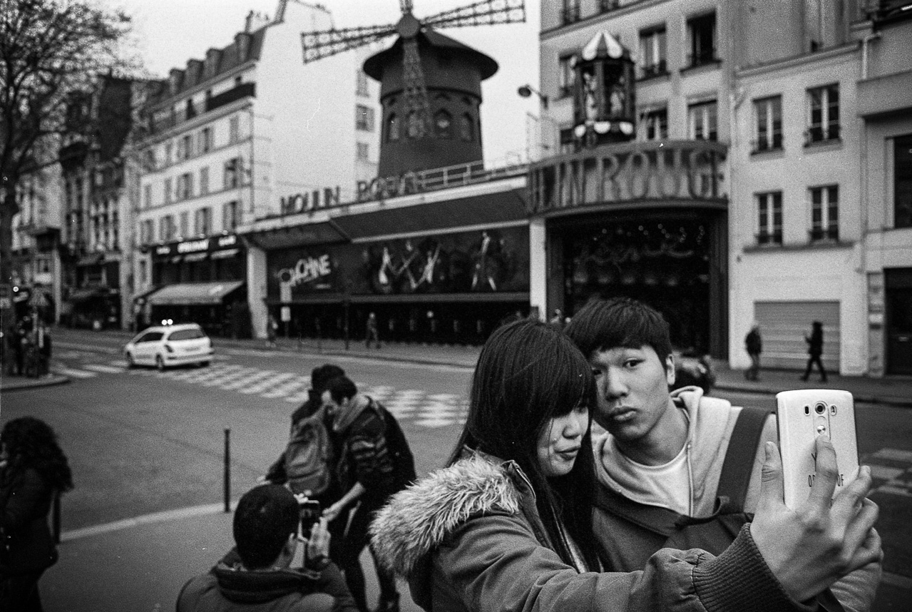 #1 Moulin Rouge - selfie time.