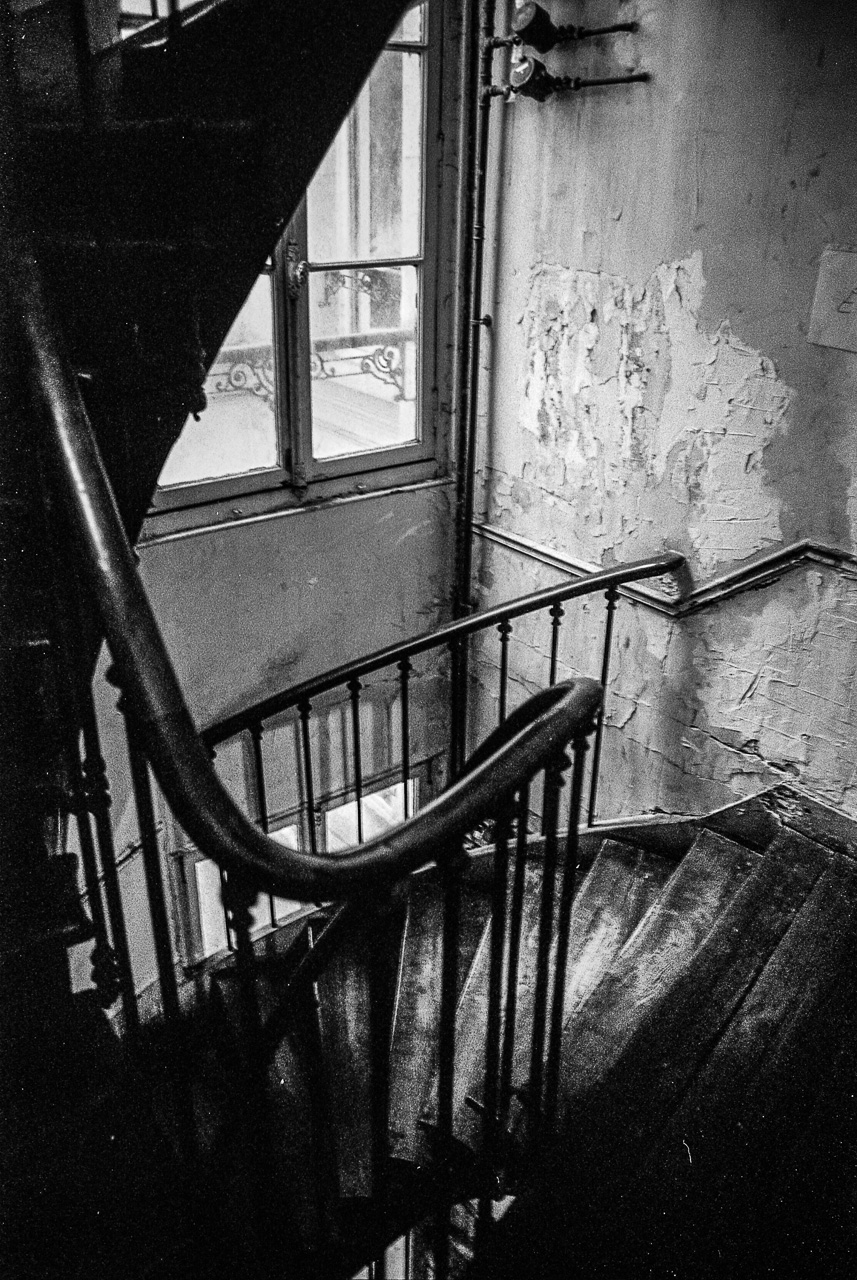 #2 our staircase. hömma, dat is rustikal, ne