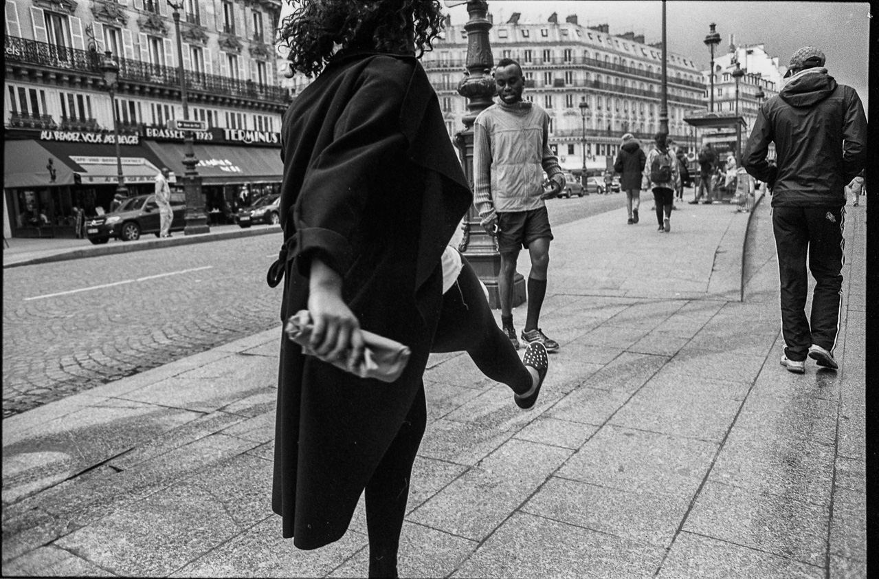 #32 footie infront of gare du nord