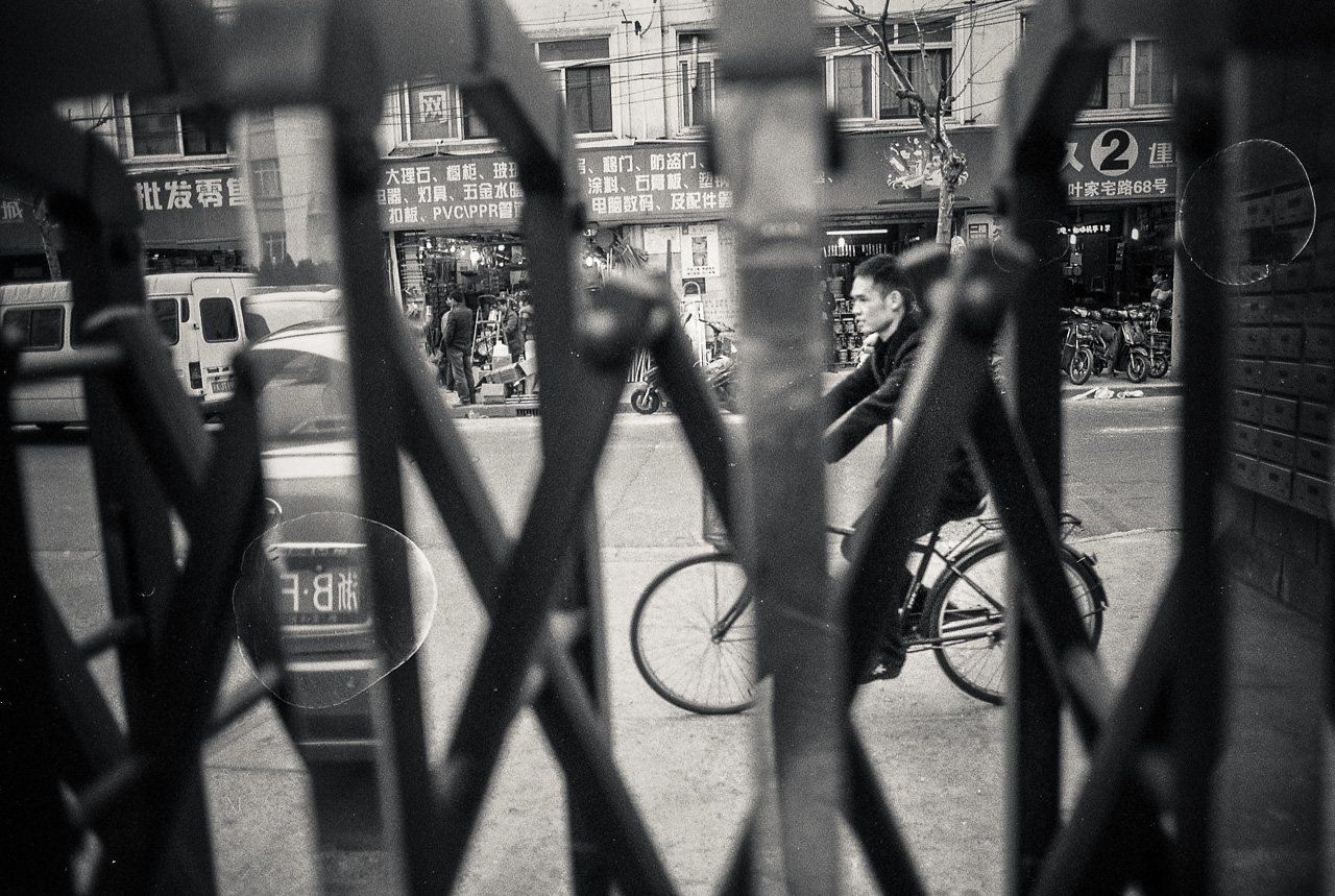 #21 outside Ryans apartment. Lots of things going on in Suzhou Creek - next to a cluster of hardware stores (do you need a shower head? Door handles? Window frames? They gotcha), we find a bunch of street food stands and trusty Family Marts.